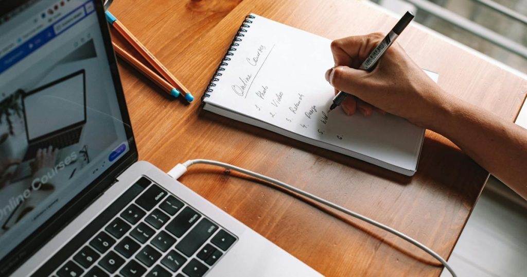 Desenvolvimento profissional: habilidades e cursos que valorizam vocÃª